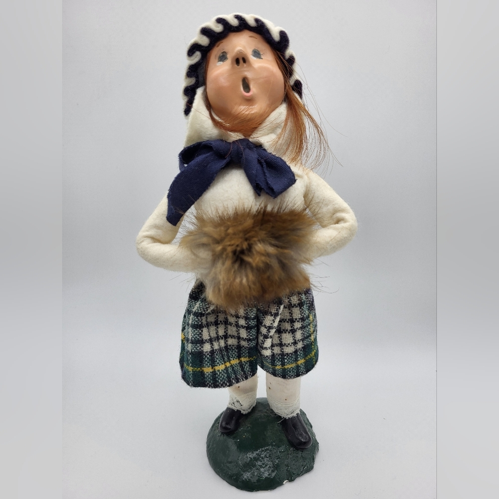 Vintage Girl Byers Choice Caroler 1987